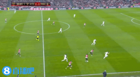 世体预测巴萨首发：莱万、阿劳霍&库巴西预计缺席 费兰可能踢中锋