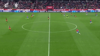 图片报：戴维斯即将复出，穆西亚拉预计明年初回归