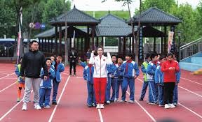 《荒野迷城》末日宣传片释出，调查官丽雅上线