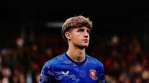 《王者》盘古“经纬探寻者”皮肤曝光：爆改地理老师